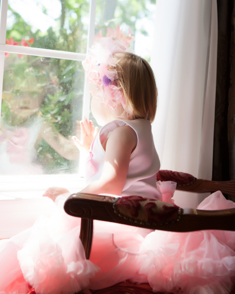 Houston Child Photographer | Sitting in the Sun